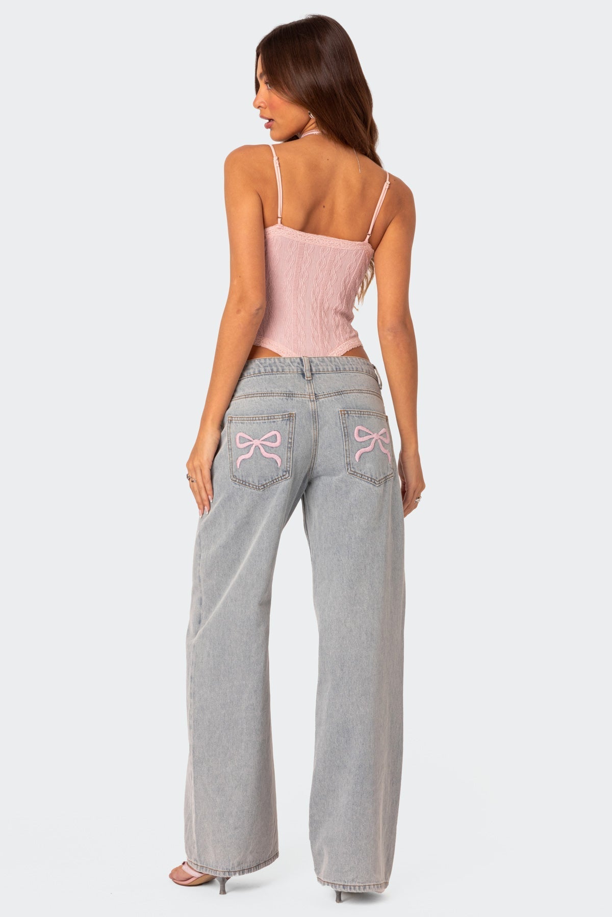Bow Tie Ankle Jeans – High-Waisted Relaxed Fit Denim
