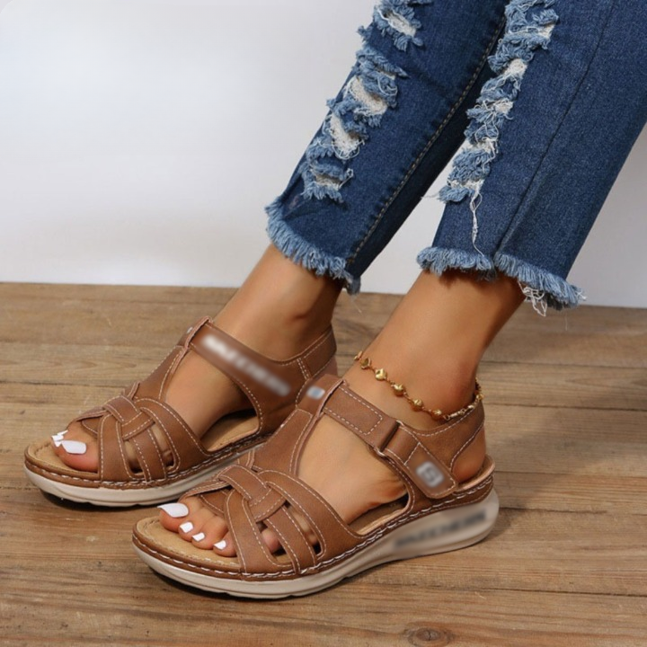 New Comfortable Sandals