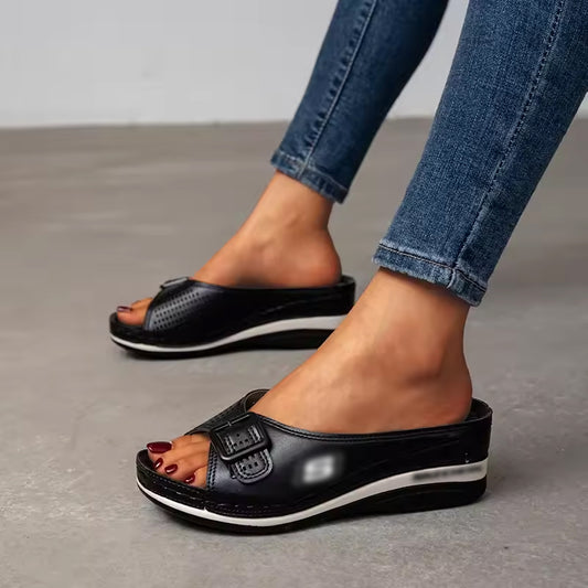 New Comfortable Sandals
