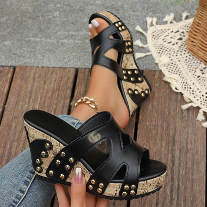 New Trendy Sandals