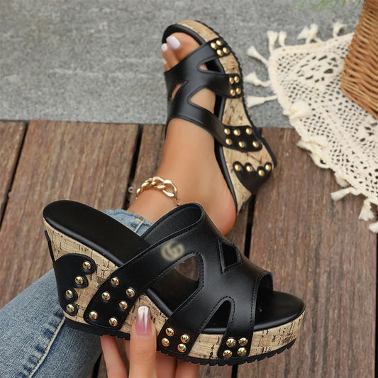 New Trendy Sandals